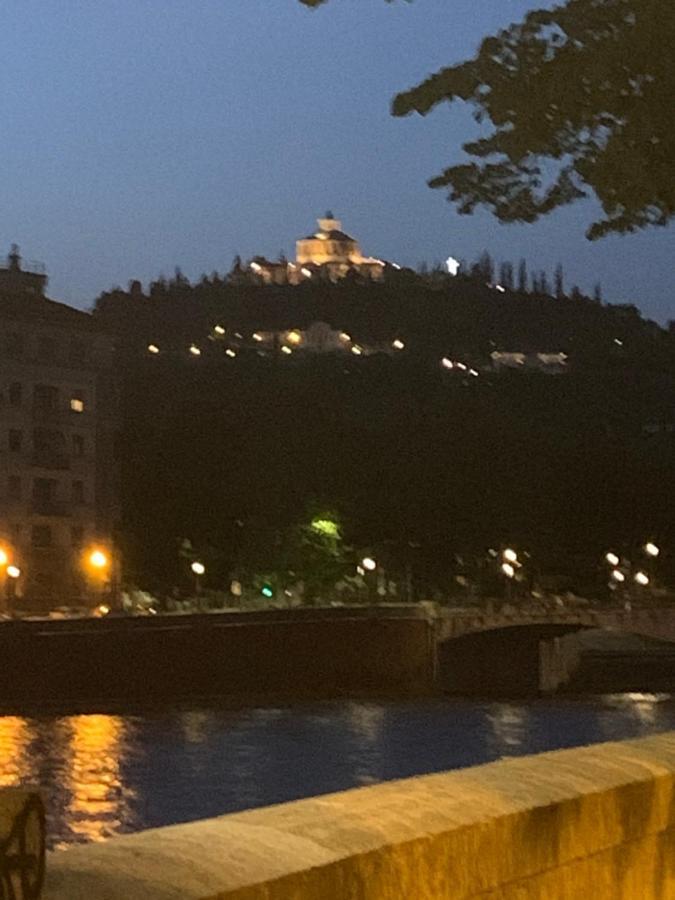 Notti Sull'Adige Verona Exterior foto