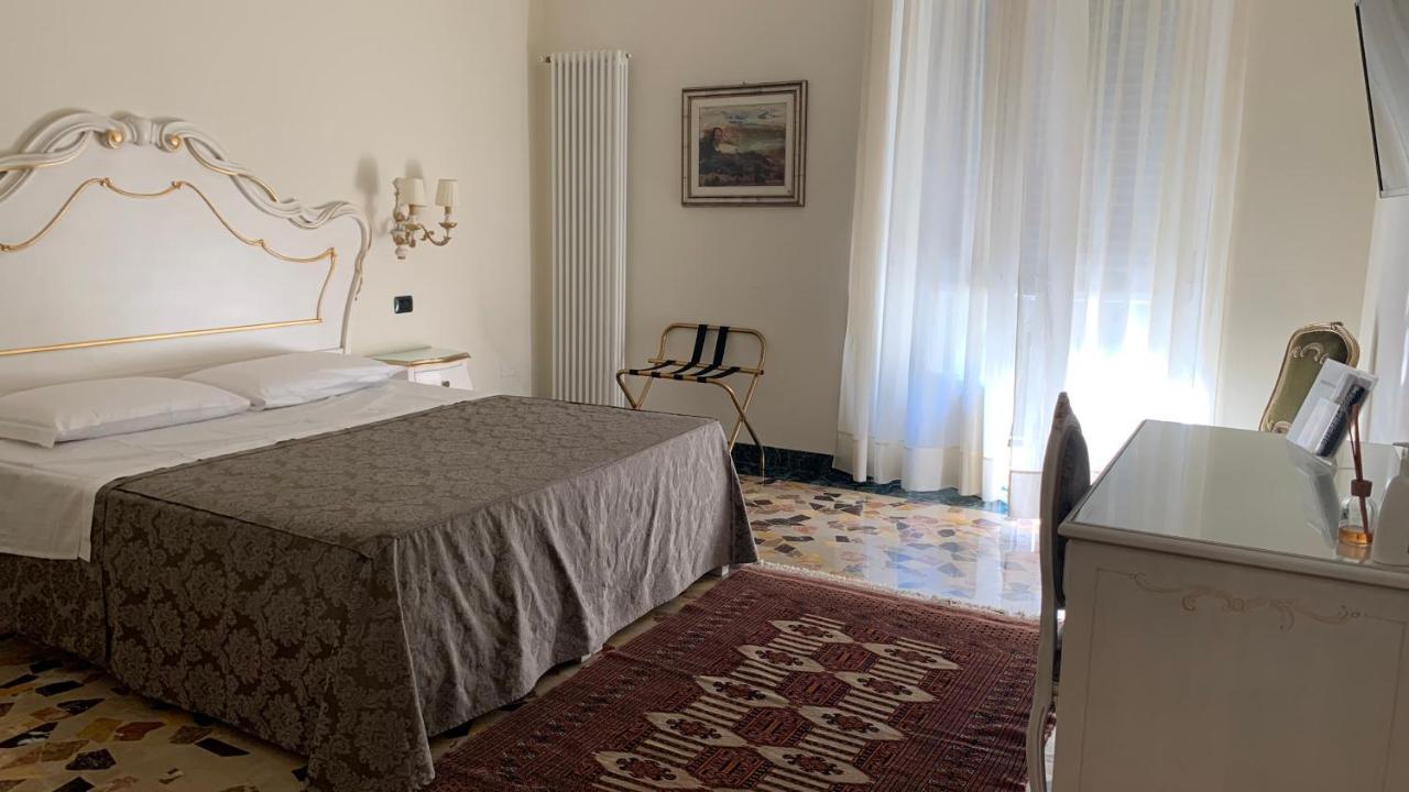 Notti Sull'Adige Verona Exterior foto